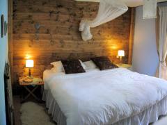 Chalet Ambroise - (fr)Bedroom 1, on the ground floor