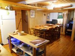 Appt. Le Caribou - (fr)The dining area