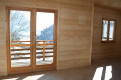 Chalet La Couaz - La pièce à vivre (3)