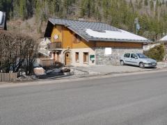 Chalet Les Putheys - 