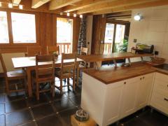 Chalet Tam and Apartment - L