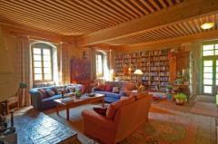 Château du Bérouze - Le séjour et la bibliothèque