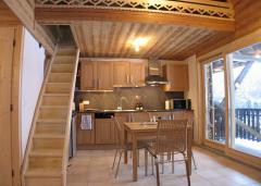 Apartment 2 Clos Donné - (fr)A kitchen in one of the finished apartments