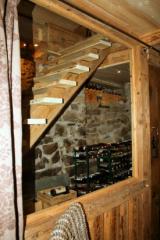 La Cortiena Mountain Lodge - (fr)Under stair wine cellar