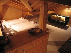 Chalet Boucherie - (fr)Top floor bedroom