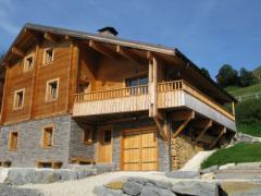 Demi Chalet La Cascade - (fr)The chalet in the summertime