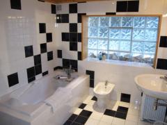 Ferme les Saisons - (fr)Downstairs bathroom