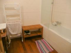 Appt. Visigny - (fr)The bathroom