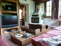 Ferme de Fifine - (fr)Living room with built-in fire