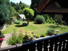 Chalet Haven - (fr)View of the garden from the balcony