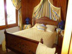 Chalet Iris - (fr)Apartment 2, bedroom