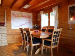 Chalet Lanchettes - (fr)The dining area