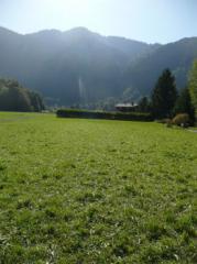 Land Vallons - (fr)The plot and moutain views beyond