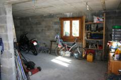 Chalet La Perriere - (fr)The garage in the basement