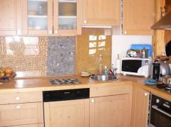 Chalet le Roc - (fr)Kitchen (ground floor) in main chalet