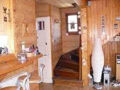 Chalet le Roc - (fr)Stairs to first floor