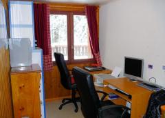 Appt. Les Crets - (fr)Study/Bedroom 2