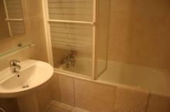 Appt. Les Pins 3 - (fr)Bathroom