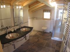 Chalet Mathonex - (fr)ensuite bathroom, bedroom 4