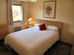 Chalet Mathonex - (fr)Ground floor bedroom (1)