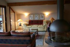 Chalet Matrix - (fr)The living room and feature log burner