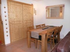 Apartment Le Pas au Loup - (fr)The dining area