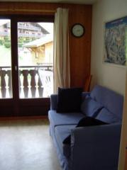 Appt. Perce Neige D27 - (fr)The living room and balcony