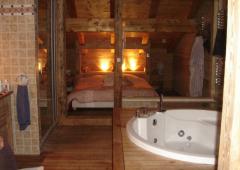 Planet Gliss - Chambre principale avec sa salle de bains