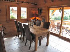 Chalet Plein Sud - (fr)The dining area