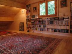 Chalet Provenat - (fr)Top floor mezzanine/library