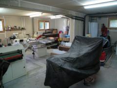 Chalet Provenat - (fr)The large double garage/workshop
