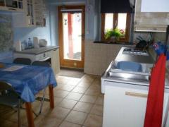 Le Petit Kinkin - (fr)Ground floor apartment, entrance and kitchen