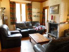 Le Petit Kinkin - (fr)The main chalet living room
