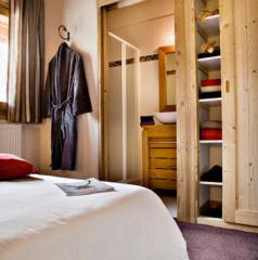 Appt. Silverstone Lodge, Penthouse - (fr)Example - bedroom
