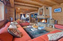 Chalet Les Voiles - Le séjour et cheminée